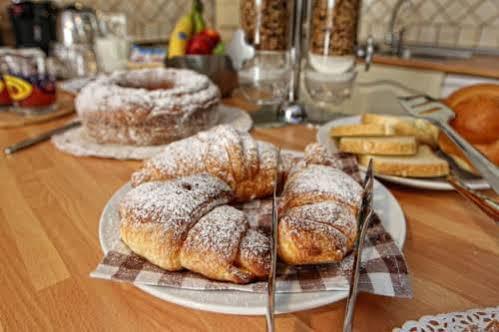 Civico 64 Bed & Breakfast In Mansarda Палми Екстериор снимка